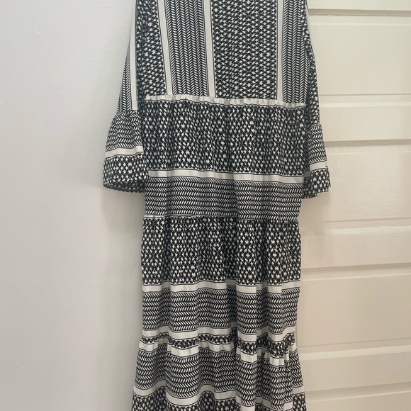 Tiered dress - Picture 5 of 5